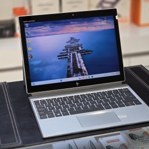 تبلت ویندوزی استوک 13.3 اینچی HP Elite X2 G4