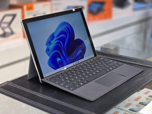 تبلت استوک Microsoft Surface Pro 7 i5-1035/8/256 - Image 2