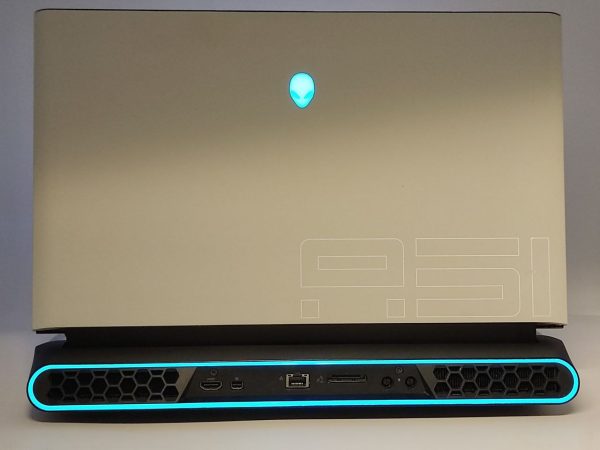 Dell Alienware Area 51M