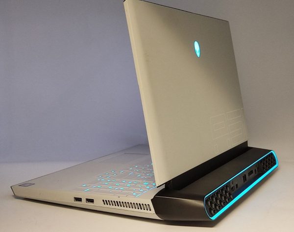 Dell Alienware Area 51M