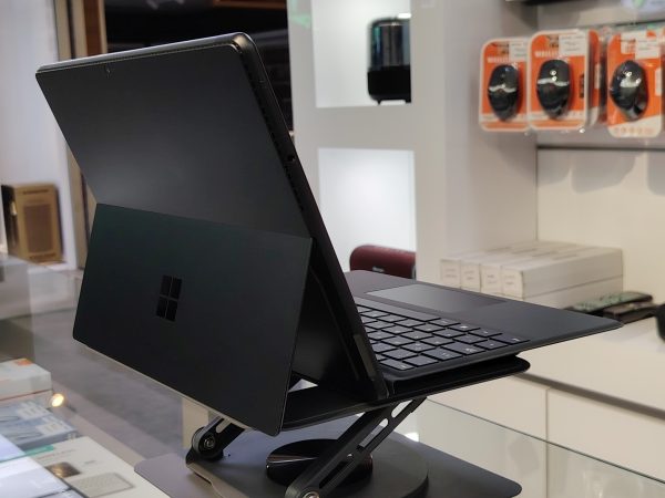 تبلت ویندوزی Microsoft Surface Pro 8 i7-1185/16/256 - Image 6