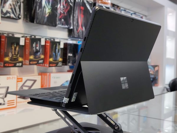 تبلت ویندوزی Microsoft Surface Pro 8 i7-1185/16/256 - Image 10