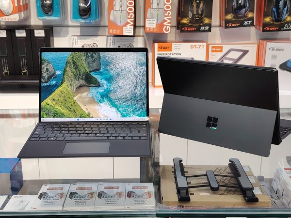 تبلت ویندوزی Microsoft Surface Pro 8 i7-1185/16/256 - Image 2