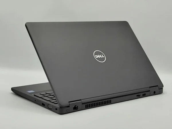 Dell Latitude E5590