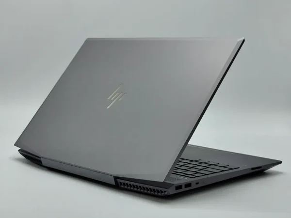 HP Zbook 15VG5 Studio