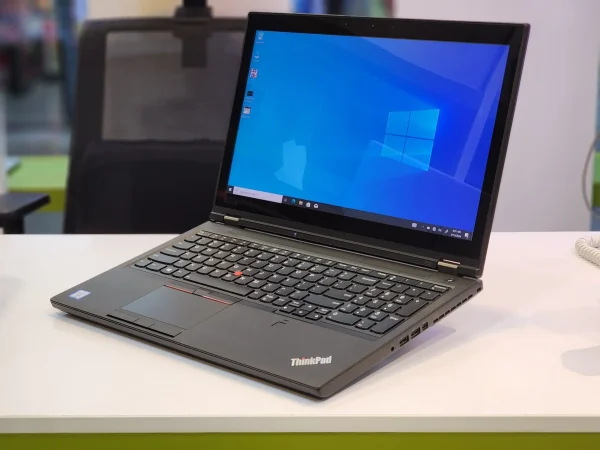 Lenovo ThinkPad P52