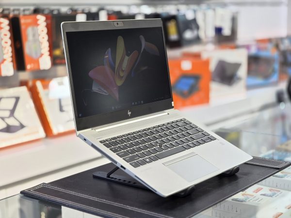 لپتاپ 14 اینچی HP EliteBook 745-G5 R5-3500/16/256/2 - Image 2