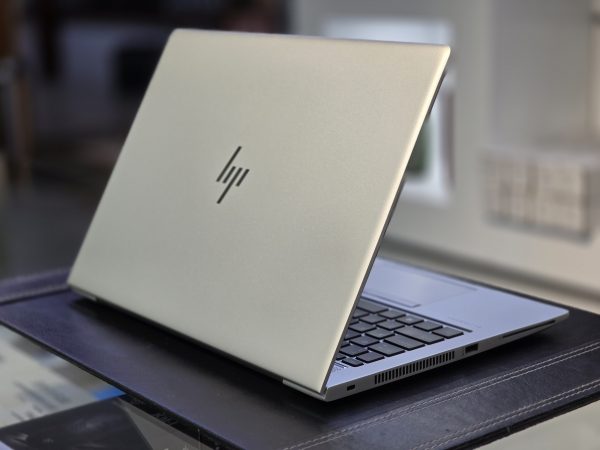 لپتاپ 14 اینچی HP EliteBook 745-G5 R5-3500/16/256/2 - Image 7