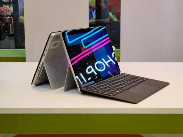 Microsoft Surface Go 2