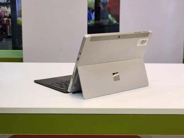 Microsoft Surface Go 2