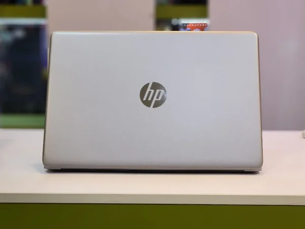 HP 250-G9