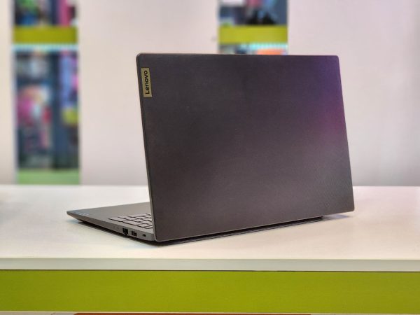 Lenovo V15-G2