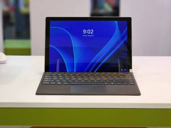 Microsoft Surface Pro 6