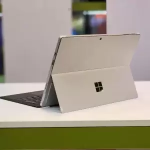 لپ تاپ اپن باکس 15 اینچی Microsoft Surface Pro 7