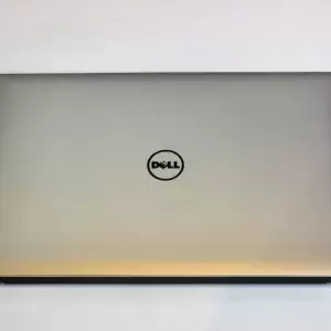 لپ تاپ 15.6 اینچی Dell Precision 5520 FHD ips