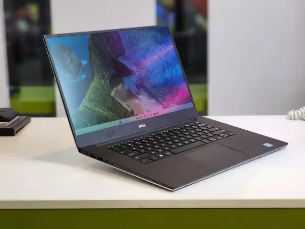 لپ تاپ 15.6 اینچی Dell Precision 5520