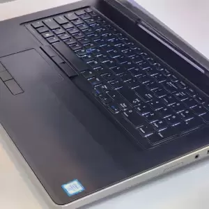 لپتاپ استوک 17 اینچی Dell Precision 7720