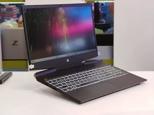 لپ تاپ گیمینگ  15 اینچی HP Pavilion Gaming i7 - Image 4