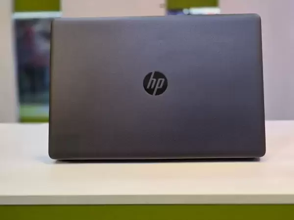 لپ تاپ 15 اینچی استوک کارکرده HP Zbook 15 G3 Studio - Image 5