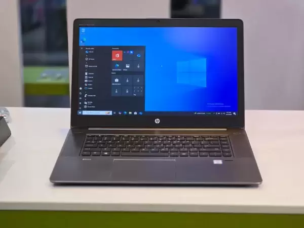 لپ تاپ 15 اینچی استوک کارکرده HP Zbook 15 G3 Studio - Image 2
