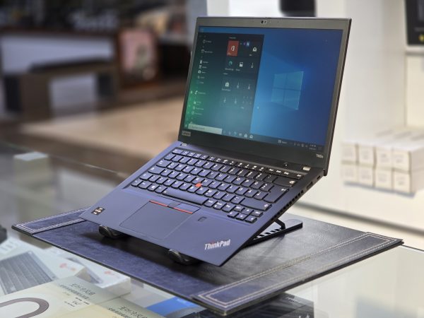 لپتاپ استوک Lenovo ThinkPad T495S R7-3700U/16/256/2G Touch - Image 3
