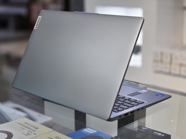 لپتاپ خانگی Lenovo IdeaPad Slim 3 i3-1315U/8/256 - Image 8